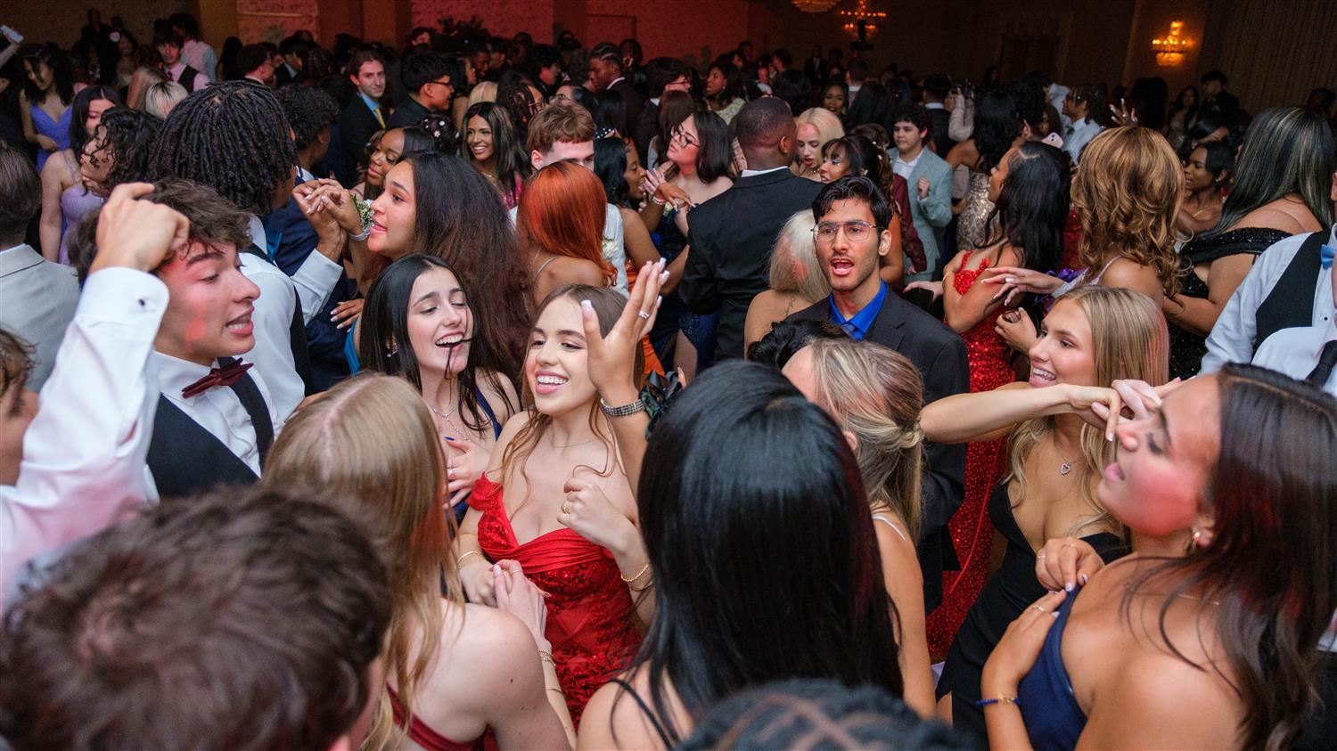  Prom 2025