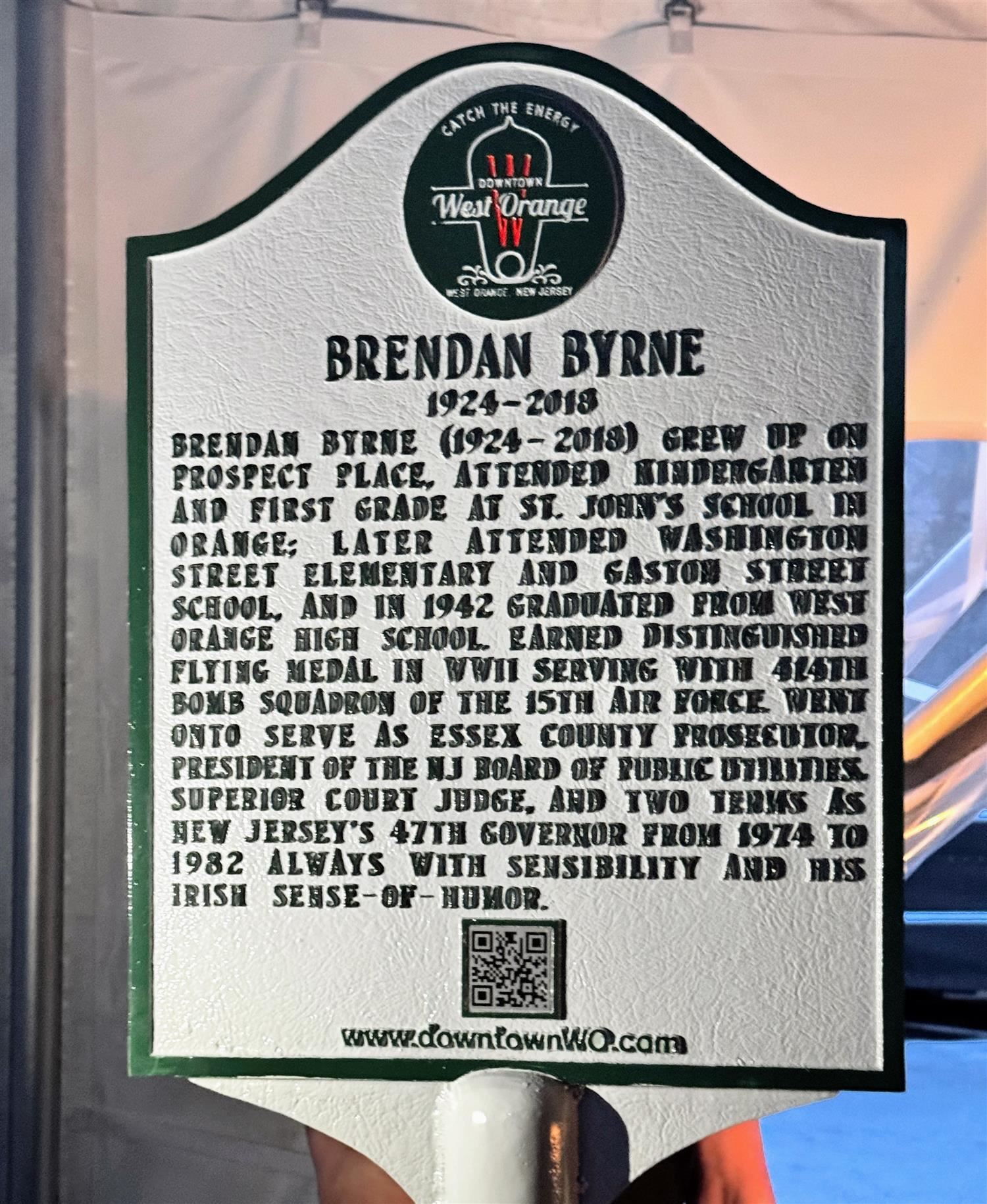  Brendan Byrne 