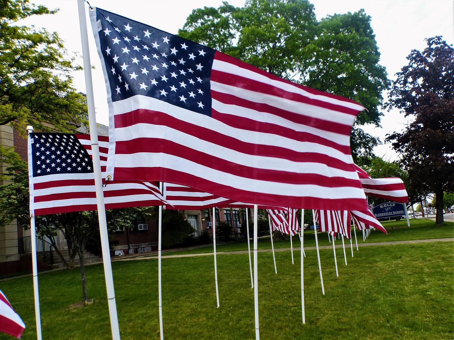 Flags for Heroes